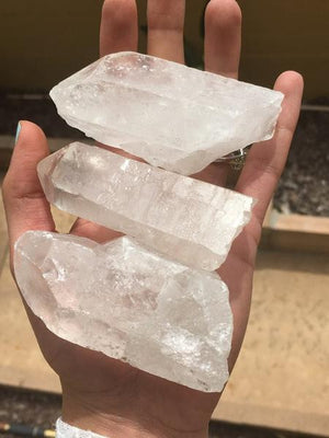 quartz crystal point meaning